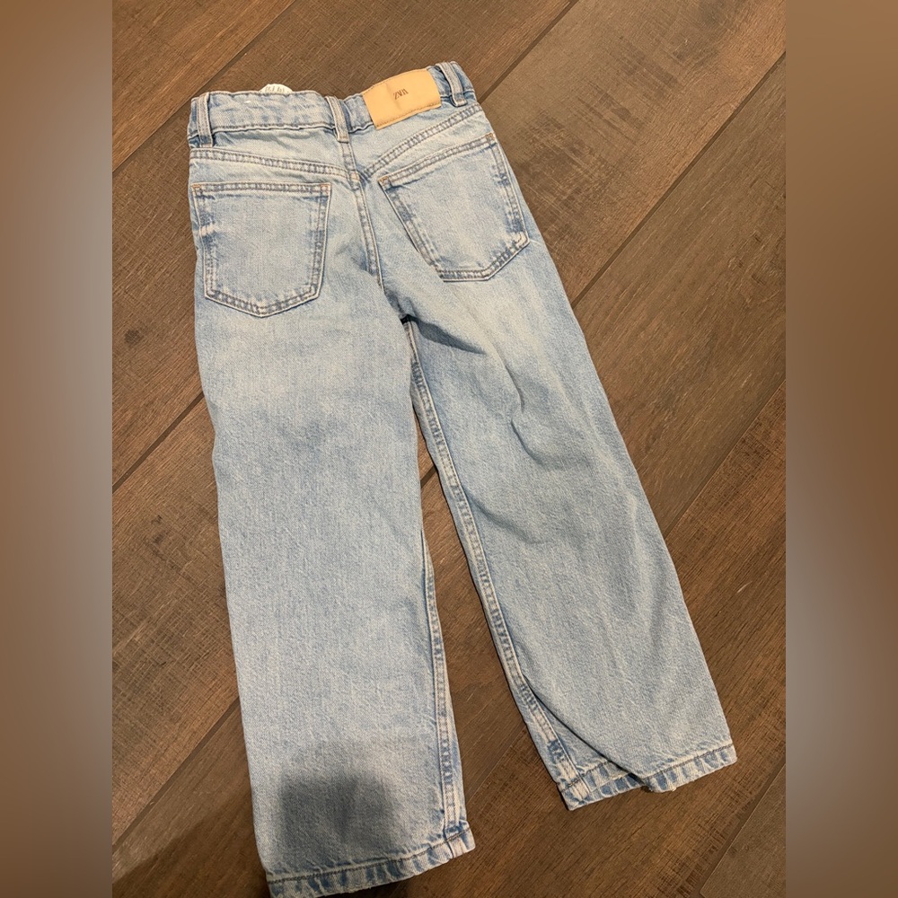 Zara Girls Medium Wash Jeans 6/7